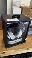 1 sluchátka AKG K701 (poškozený kožený pásek)