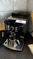 5710.26 => 1 Kaffeevollautomat DeLonghi Magnifica S