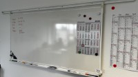 5590.241 => 1 Whiteboard mit F&uuml;hrungsschiene