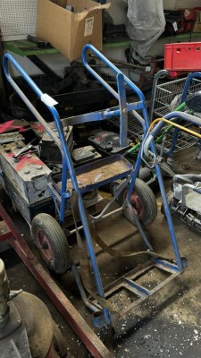 5330.47    ⇥     1 Flaschenwagen