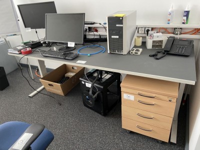 5429.50 => 1 Schreibtisch mit Aktenrollcontainer