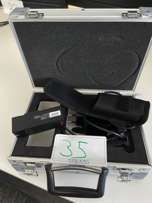 5418.35 => 1 Lichtdichtenmessgerät UPR Tek MK 350 D