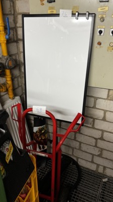 5432.76    =>   1 Whiteboard auf Ständer, fahrbar