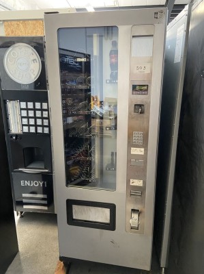 5441.309     =>    1 Getränke-/Snackautomat Sielaff FS1500 mit Geldwechsler
