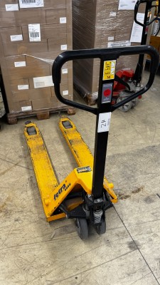 5507.24    =>    1 Gabelhubwagen Fetra, Tragkraft 2500 kg