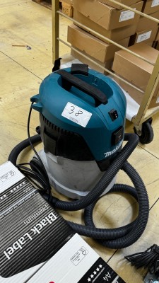 5507.38    =>    1 Industriestaubsauger Makita VC 2512 L