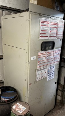 5486.305    =>   1 Gefahrstoffschrank ohne Lüftungseinheit