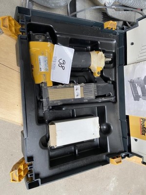 5490.98 => 1 Stauchkopfnagler Schneider SK 40