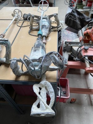 5490.125 => 2 Handrührwerke Collomix X0 1010