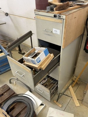 5449.114 => 1 Metallhängeregistraturschrank, 4-zugig