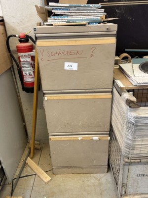 5449.117 => 1 Metallhängeregistraturschrank, 3-zugig