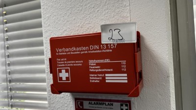 5492.23 => 1 Erste-Hilfe-Kasten, wandmontiert