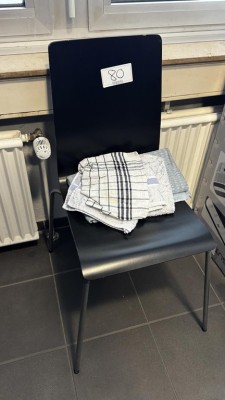 5492.80 => 1 Besucherstuhl