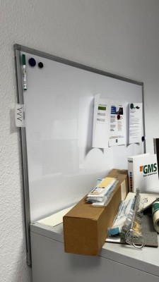 5492.111 => 1 Whiteboard