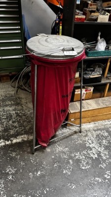 5492.166 => 1 Müllsackständer