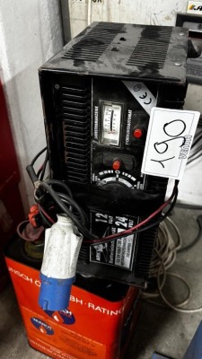 5492.190 => 1 Batterieladegerät Arktis