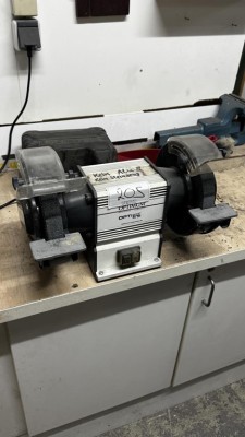 5492.205 => 1 Doppelschleifbock Optimum Optigrind GU 20, Bj. 2016