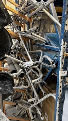 5492.272 => 1 Pos. Garderobenständer