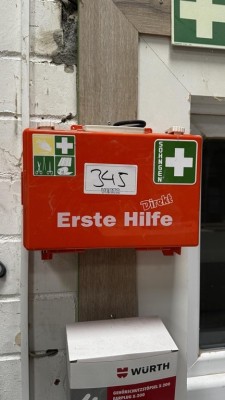 5492.345 => 1 Erste-Hilfe-Kasten, wandmontiert