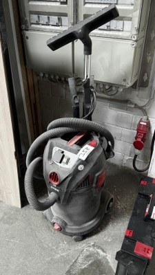 5492.358 => 1 Nass- und Trockensauger Stier ENT-30M