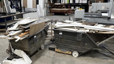 5492.363 => 2 Spänekippcontainer (inkl. Inhalt) mit Gabelaufnahme