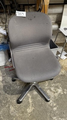 5492.369 => 1 Drehstuhl