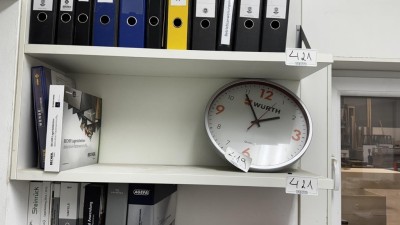 5492.421 => 2 Wandregale