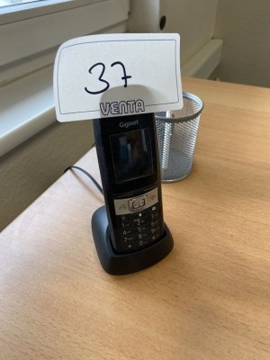 5524.37        ==>.   2 Schnurlostelefone Gigaset