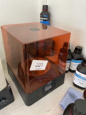 5524.227        ==>.   1 UV-Trockner Phrozen Curing Station, Bj. 2023