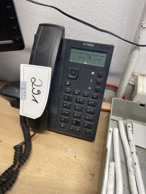 5524.291        ==>.   1 Stationstelefon Do Mitel