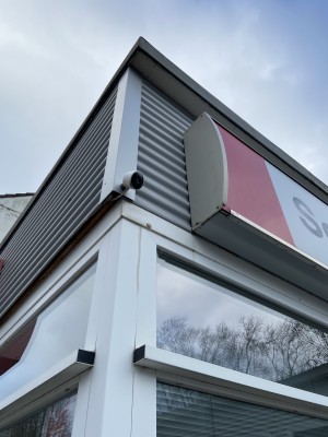 5528.180 => 2 Überwachsungskameras