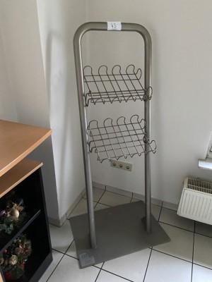 5574.43     =>   1 Prospektständer