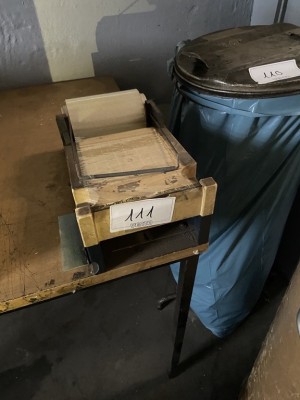 5574.111     =>   1 Klebebandabroller