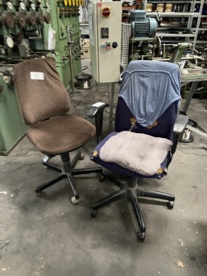 5574.115     =>   2 Drehstühle