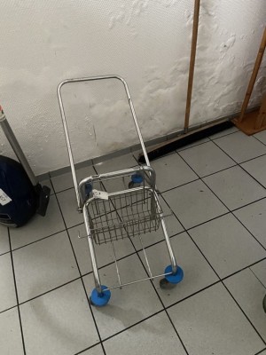 5574.157     =>   1 Putzservicewagen