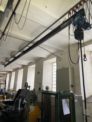 5574.176     =>   1 Elektrokettenzug Demag, Tragkraft 250 kg