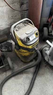 5562.78 => 1 Nass- und Trockensauger Kärcher MV5