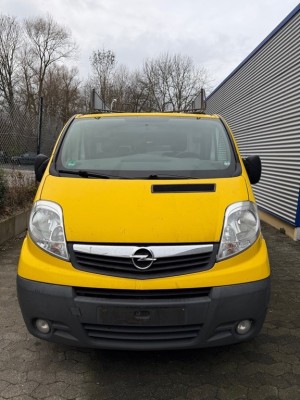 5214.490 => 1 LKW Opel Vivaro geschlossener Kasten