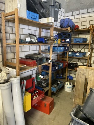 5571.98 => 1 Holzregal