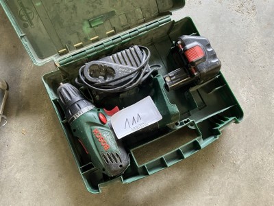 5571.111 => 1 Akku-Schrauber Bosch mit Akku und Ladegerät