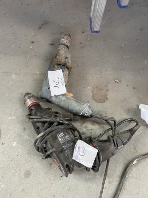 5612.103 =>. 2 Bohrmaschinen