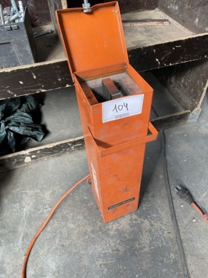 5612.104 =>. 1 Elektrodenwärmer Küppersbusch