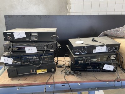 5612.118 =>. 1 Pos. Hifi-Komponenten