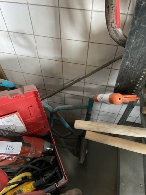 5612.164 =>. 1 Sackkarre