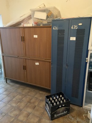 5612.179 =>. 1 Pos. Einrichtungsgegenstände