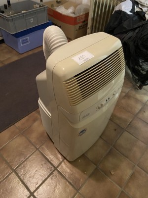 5612.180 =>. 1 Mobiles Klimagerät De Longhi