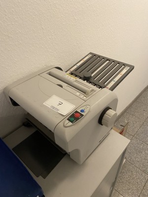 5595.7 => 1 Falzgerät Ideal 8304
