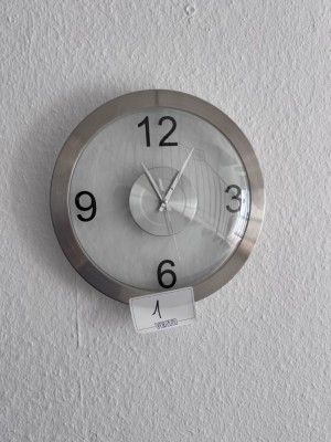 5601.1 => 1 Wanduhr