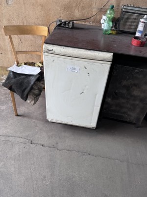 5627.139    =>   1 Kühlschrank