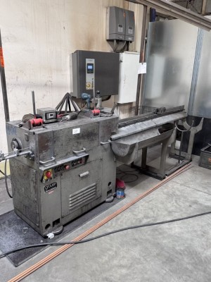 5627.264    =>   1 Drahtricht- und Ablängmaschine Grauer SR-03